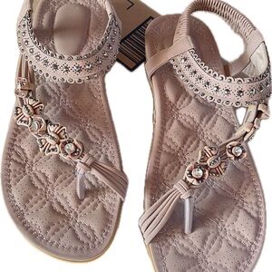 Elegant Beige Sandals with Rhinestone Accents